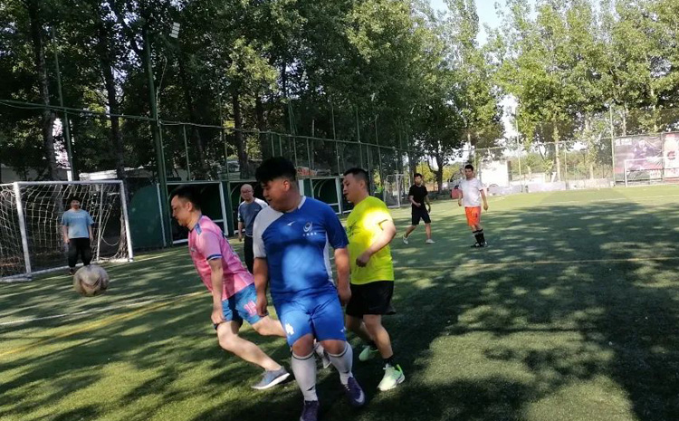 05-斯庫爾團隊活動 酣暢淋漓，熱血足球.jpg